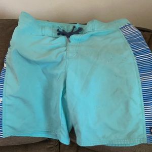 Vineyard vines